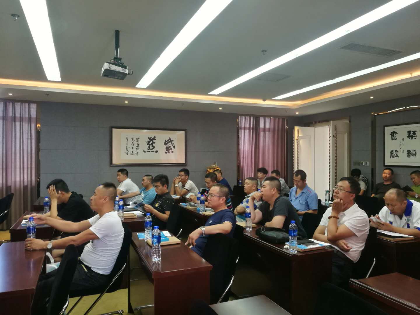 1532316326552686SKth.jpg 微信图片_20180719102955.jpg